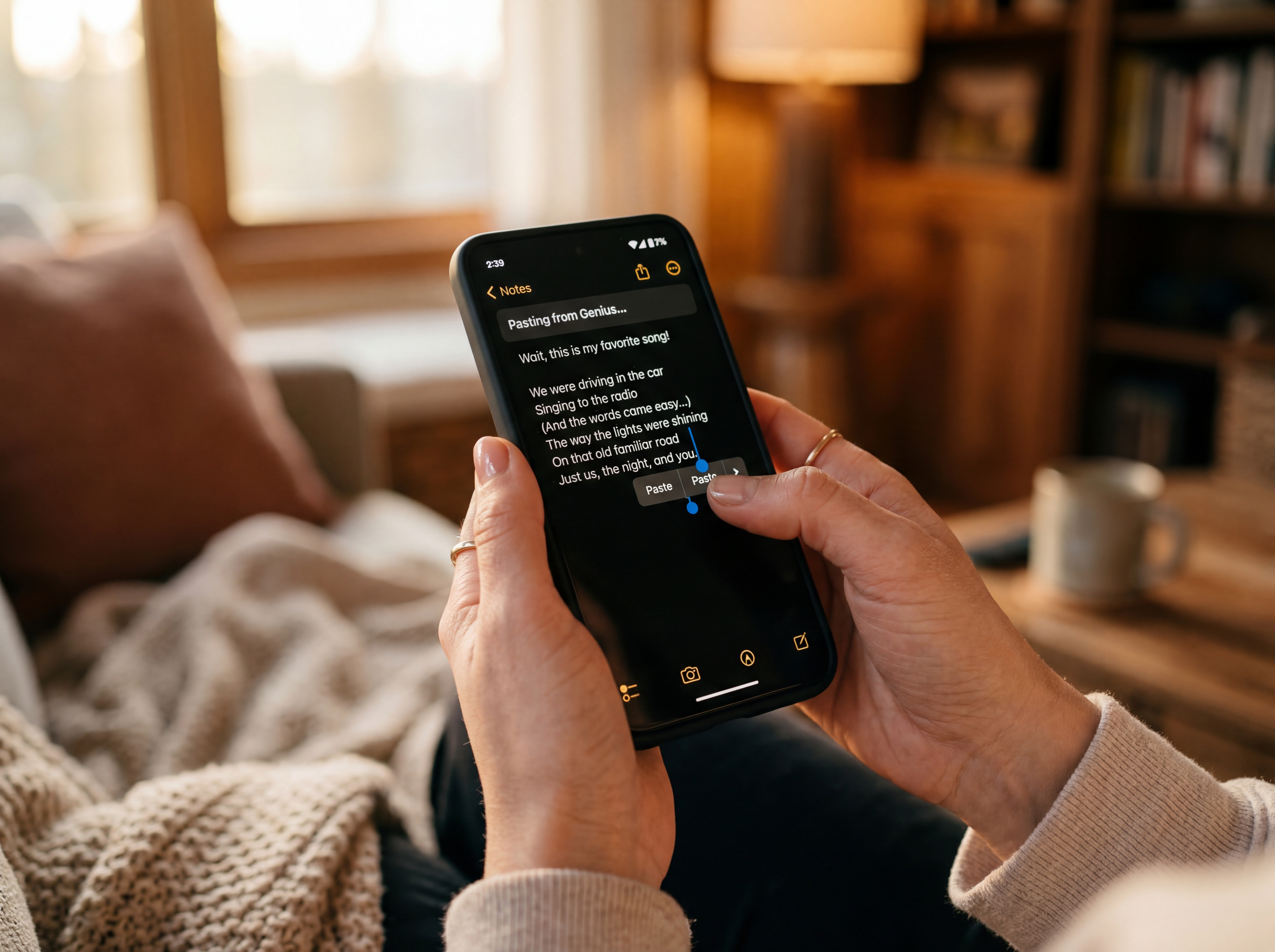 Searching and pasting lyrics on phone